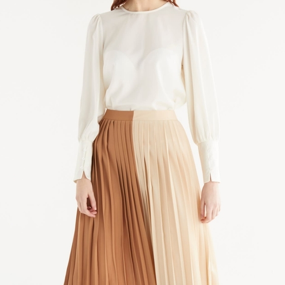 NWT Paisie White Blouse - Picture 3 of 11